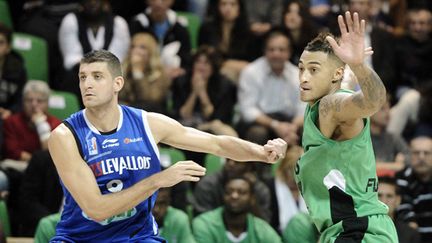 Antoine Diot face à son principal concurrent pour le titre de MVP Français, Edwin Jackson