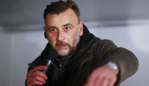 Lutz Bachmann, animateur de Pegida, lors d'un discours à Dresde le 5 janvier 2015 (Reuters - Hannibal Hanschke)