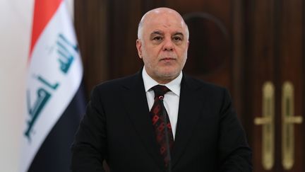 Le Premier ministre irakien,&nbsp;Haïder Al-Abadi, lors d'une conférence de presse avec le Premier ministre turc, le 25 octobre 2017 à Ankara (Turquie). (UTKU UCRAK / ANADOLU AGENCY / AFP)