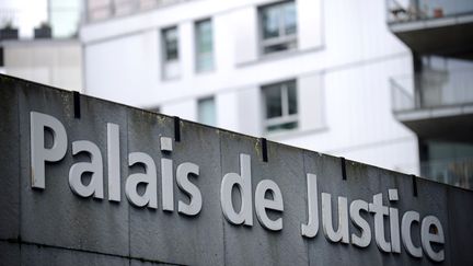 La façade du tribunal de Nantes (Loire-Atlantique), le 28 mars 2014. (JEAN-SEBASTIEN EVRARD / AFP)