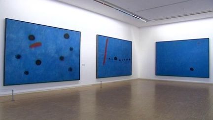 &quot;Les trois Bleus&quot; de Joan Miró au Centre Pompidou
 (France3/Culturebox)