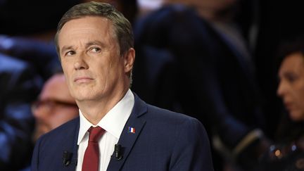 Nicolas Dupont-Aignan participe à un débat télévisé, le 4 avril 2017, à La Plaine-Saint-Denis (Seine-Saint-Denis). (REUTERS)