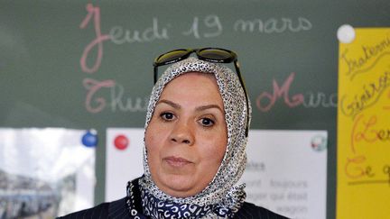 Eaunes (Hautes Garonne), le 19 mars 2015. Latifa Ibn Ziaten parlant aux enfants dans une école.
  (AFP PHOTO/ PASCAL PAVANI)