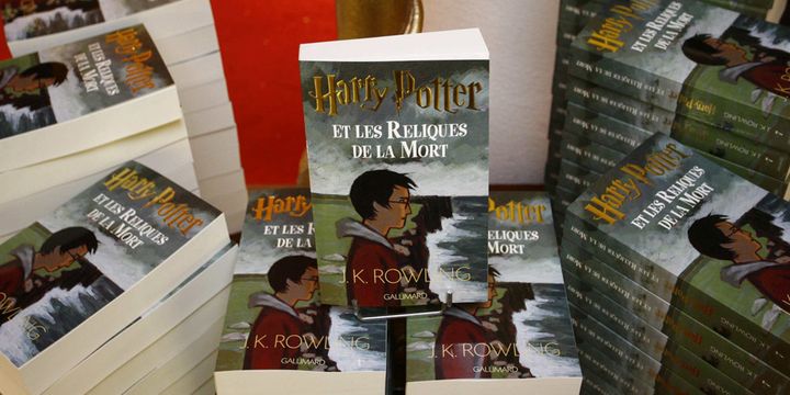 "Harry Potter et les reliques de la mort", dernier tome de la série, sur un étalage à Mulhouse
 (Jean-François Frey / L&#039;Alsace / MaxPPP)