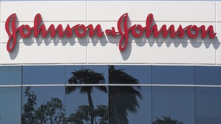 Le siège du groupe pharmaceutique Johnson &amp; Johnson à Irvine (Etats-Unis), le 28 août 2019. (MARK RALSTON / AFP)