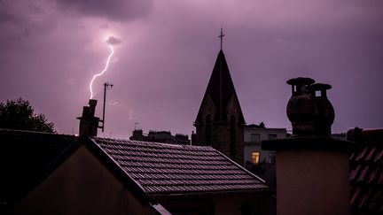 La Côte d'Or, le Doubs, le Jura, la Haute-Marne, la&nbsp;Meurthe-et-Moselle, la Meuse, la Moselle, la Haute-Saône, les Vosges et le Territoire de Belfort sont en alerte aux orages le 12 juin 2020. (MAXPPP)