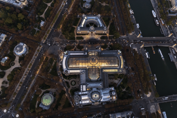 Vue aérienne du Grand Palais en 2018. (NISIAN HUGHES)