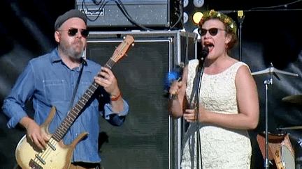 Le groupe Moriarty sur la scène du festival "Pause Guitare" à Albi
 (France 3/Culturebox)