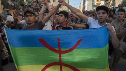 Manifestation à Imzouren pour la libération des détenus du Rif (Jalal Morchidi / ANADOLU AGENCY/AFP)