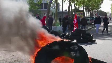 Morbihan : les salariés de la Fonderie de Bretagne manifestent contre la mise en vente de leur usine&nbsp; (France 3)