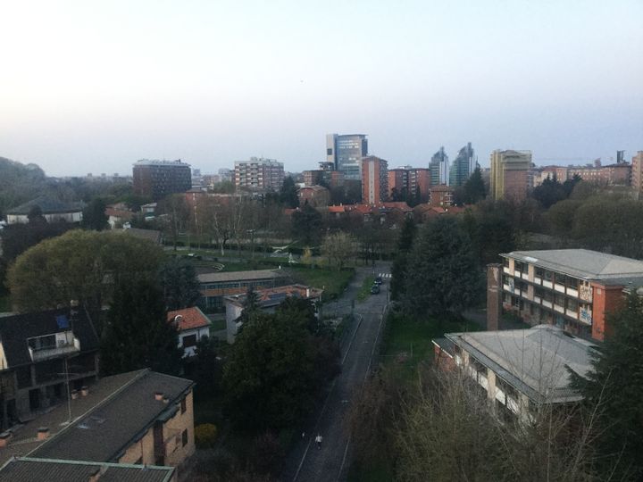 Piazzale Lotto, dans le nord-ouest de Milan, vide comme le reste de la ville (Ninu)