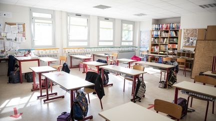 L'école&nbsp;primaire&nbsp;Jeanne d'Arc au Kremlin-Bicêtre (Val-de-Marne), le 25 mai 2020. (HAMID AZMOUN / HANS LUCAS / AFP)