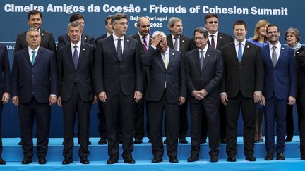 Les participants au&nbsp;sommet "Amis de la cohésion", le 1er février 2020, à&nbsp;Beja, au Portugal. (CARLOS COSTA / AFP)