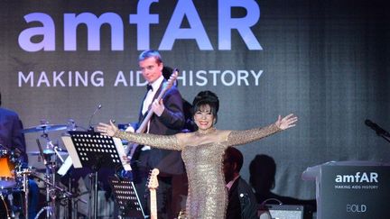 La chanteuse anglaise participait à la soirée "amfAR's 20th Annual Cinema against AIDS" à l'Eden Roc du Cap d'Antibes
 (ALBERTO PIZZOLI / AFP)