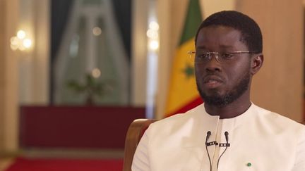 Tirailleurs sénégalais : la France "reconnaît" dans une lettre "un massacre", selon le président du Sénégal