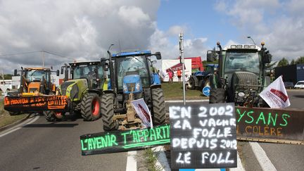 &nbsp; (Manifestation d'agriculteurs dans le Gers, à Marciac le 28 juillet 2015 © Maxppp)