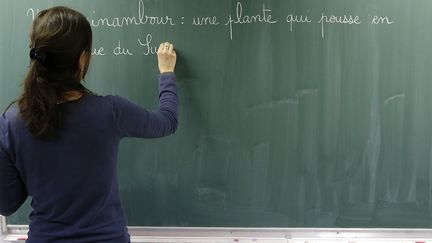 Des enseignants se mettent en grève pour réclamer le pont de l'Ascension