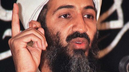 Une photo d'archive non datée montre l'ancien chef d'Al-Qaïda, Oussama Ben Laden, s'exprimant depuis l'Afghanistan. (AFP FILES)