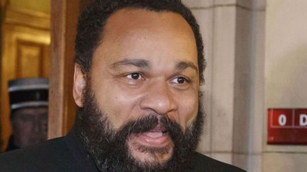 Dieudonné pourra jouer son spectacle à Saint-Etienne
 (Michel Euler / AP / SIPA)