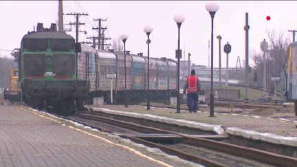 Guerre en Ukraine : la ligne de train Kiev-Kherson a été rétablie