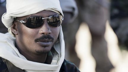 Le général Mahamat Idriss Déby près de&nbsp;Tessalit, au Mali, le 14 mars 2013. (KENZO TRIBOUILLARD / AFP)