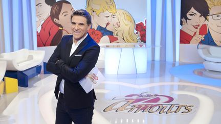 L'animateur Tex sur le plateau des "Z'Amours" sur France 2, le 10 décembre 2015. (BERNARD BARBEREAU / FRANCE 2)