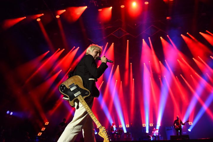 Le chanteur de Franz Ferdinand Alex Kapranos est remonté à bloc sur la Grande Scène de Rock en Seine, vendredi 25 août. 
 (Bernard Barbereau / FTV)