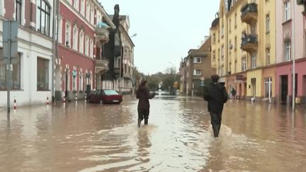 Tempête Boris : au moins 15 morts et des milliers de sinistrés (France 2)