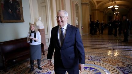 L'ancien vice-président américain,&nbsp;Walter Mondale, au Sénat, le 3 janvier 2018. (WIN MCNAMEE / GETTY IMAGES NORTH AMERICA / AFP)