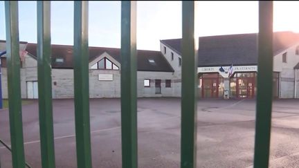 Yvelines : la présentation d'un tableau provoque un incident dans un collège (France 2)