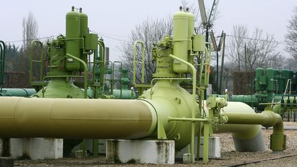 Un site de stockage de gaz souterrain à Etrez (Ain), en février 2009.&nbsp; (MAXPPP)