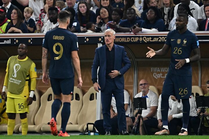 Didier Deschamps replaced Olivier Giroud with Marcus Thuram during the World Cup final against Argentina, December 18, 2022. (ANNE-CHRISTINE POUJOULAT / AFP)