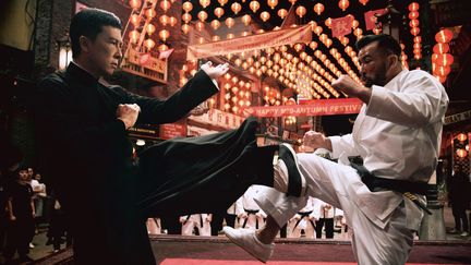 &nbsp;Donnie Yen (G) et Mark Strange (D) dans&nbsp;"IP Man 4 : le dernier combat"&nbsp; de&nbsp;Wilson Yip. (Copyright Koch Films)