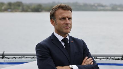 Emmanuel Macron au Vanuatu le 27 juillet. (LUDOVIC MARIN / POOL / AFP)