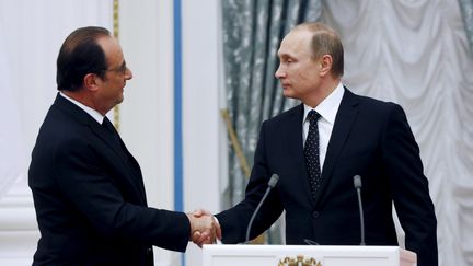 Le président français, François Hollande, et son homologue russe, Vladimir Poutine, le 26 novembre 2015 à Moscou.&nbsp; (REUTERS)