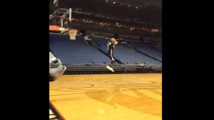 Le dunk de Zach Lavine à l'entraînement