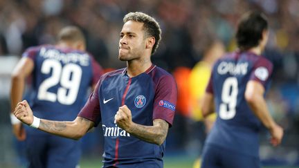 Neymar auteur d'un but lors du match de Ligue des Champions face au Bayern Munich, le 27 septembre 2017. (ANTONIO BORGA / ANADOLU AGENCY)