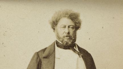 Alexandre Dumas par le photographe Gustave Le Gray (19e siècle).
 (Fanny Reynaud / Paris - Musée de l&#039;Armée / Rmn-Grand Palais)