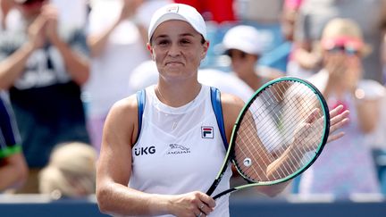 La numéro 1 mondiale, Ashleigh Barty, le 22 août 2021, à Mason (Ohio), aux Etats-Unis. (MATTHEW STOCKMAN / GETTY IMAGES NORTH AMERICA / AFP)