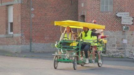 Une idée pour la France : la rosalie et la calèche, des moyens de transport écologiques pour aller à l'école