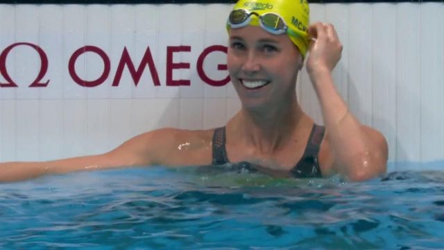 La nageuse australienne s’impose en 23’’81, elle signe un nouveau record olympique, elle devance  Sarah Sjoestroem (2e) et  Pernille Blume (3e).