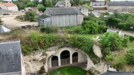 Dans votre 13 heures en week-end, découvrez l'Anjou.&nbsp;Une région historique française où l'on peut découvrir des maisons&nbsp;troglodytique, se balader le long de Loire et&nbsp;déguster&nbsp;la&nbsp;Gouline, la spécialité locale. (FRANCE 2)