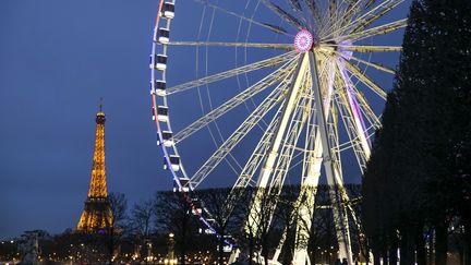 La Grande roue est installée chaque saison place de la Concorde à Paris depuis 1993. (VINCENT ISORE / MAXPPP)