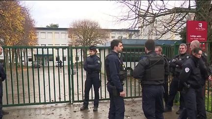 Ille-et- Vilaine : une collégienne agresse au couteau une enseignante (Franceinfo)