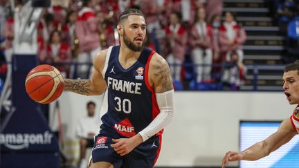 Isaia Cordier lors du match contre le Monténégro, le 26 novembre 2021. (MANUEL BLONDEAU/AOP.PRESS / MAXPPP)