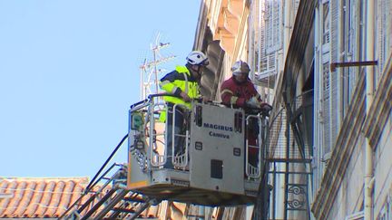 Marseille : un mort et plusieurs personnes évacuées après l’incendie d’un immeuble (Franceinfo)