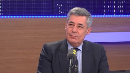 Henri Guaino, député Les Républicains des Yvelines et candidat à la présidentielle, sur franceinfo le 18 février 2017. (FRANCEINFO)