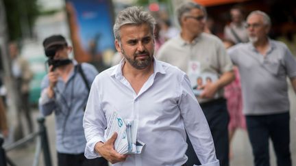 Alexis Corbière, député de La France insoumise, à Bagnolet (Seine-Saint-Denis), le 2 juin 2017. (MARTIN BUREAU / AFP)