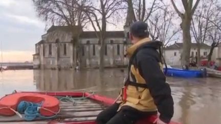 Inondations : une commune du Lot-et-Garonne transformée en île