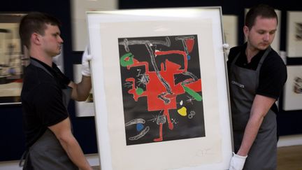 Un tableau de Joan Miró, "Son Abrines", aux enchères à Christie's pour aider les réfugiés, à Londres (17 mai 2016)
 (Justin Tallis / AFP)